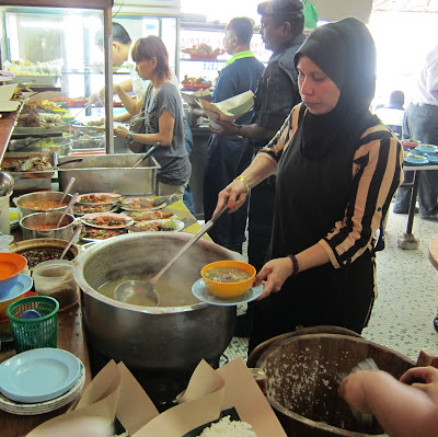 Restoran-Causeway-Nasi-Padang-Ina