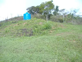 PARA MI ES UN HONOR VOLVER A VENDER ESTE TERRENO...A  26 minutos desde el Hatillo, se accede a través de 2 vías hacia la Exótica , Abundante y exuberante HACIENDA LA MATA, Vía Turgua, la cual puede llevar Desde el pueblo el Hatillo pasando por Oripoto – sector gavilán o desde Baruta tomando la vía a el Placer y Los Guayabitos. Se ve lotes de terrenos de 1.000 mts (vía principal, semi inclinado, carretera interna de tierra, clima de montaña y encantadora vista de panorámica original de la zona) para realizar cultivos agrícolas o ejecutar una (1) o múltiples Vivienda Unifamiliar (inversión a largo plazo) con su atinado avaluó de estudio de suelo, cálculos estructurales (memoria descriptiva – con pilotaje) e Instalaciones Sanitarias (acceso a todos los servicios). Documento de propiedad debidamente inscrito en el Registro del Municipio El Hatillo del Estado Miranda. SE ESCUCHA OFERTA...04123605721﻿