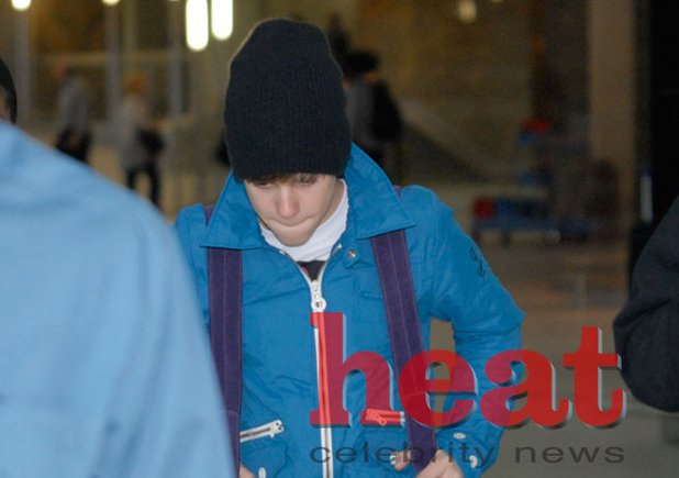Justin Bieber arrives in South Africa for a vacation