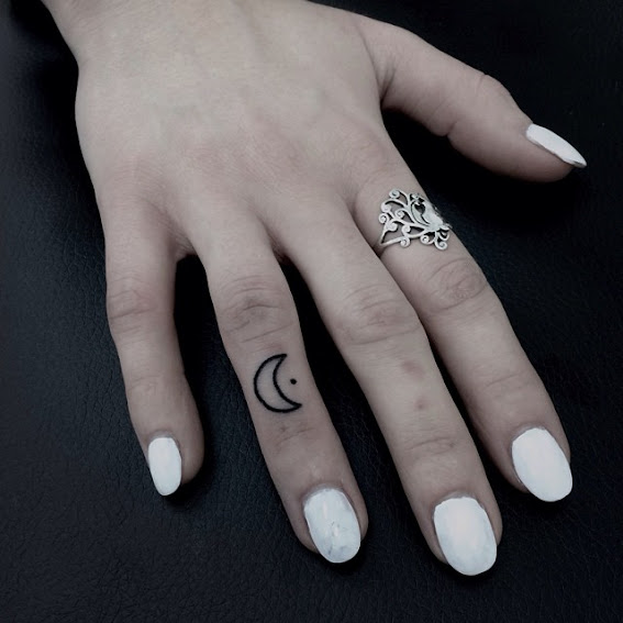 small-finger-tattoo