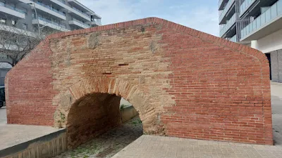 Puente del Canal de la Infanta en La Remunta
