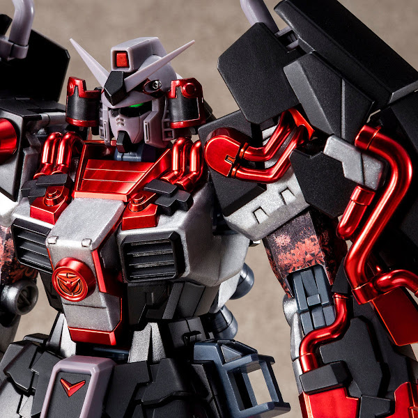 Armor and Finish Detail A close-up showing the model's red chrome plating and textured decals.