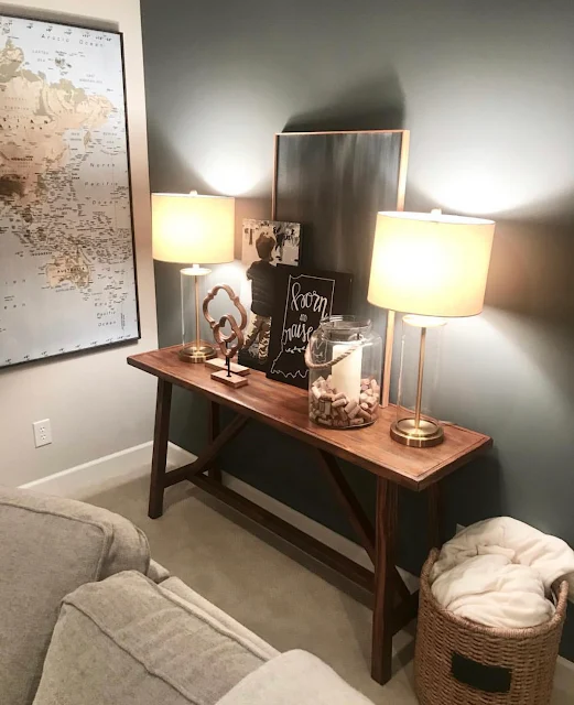 wood console table gray wall