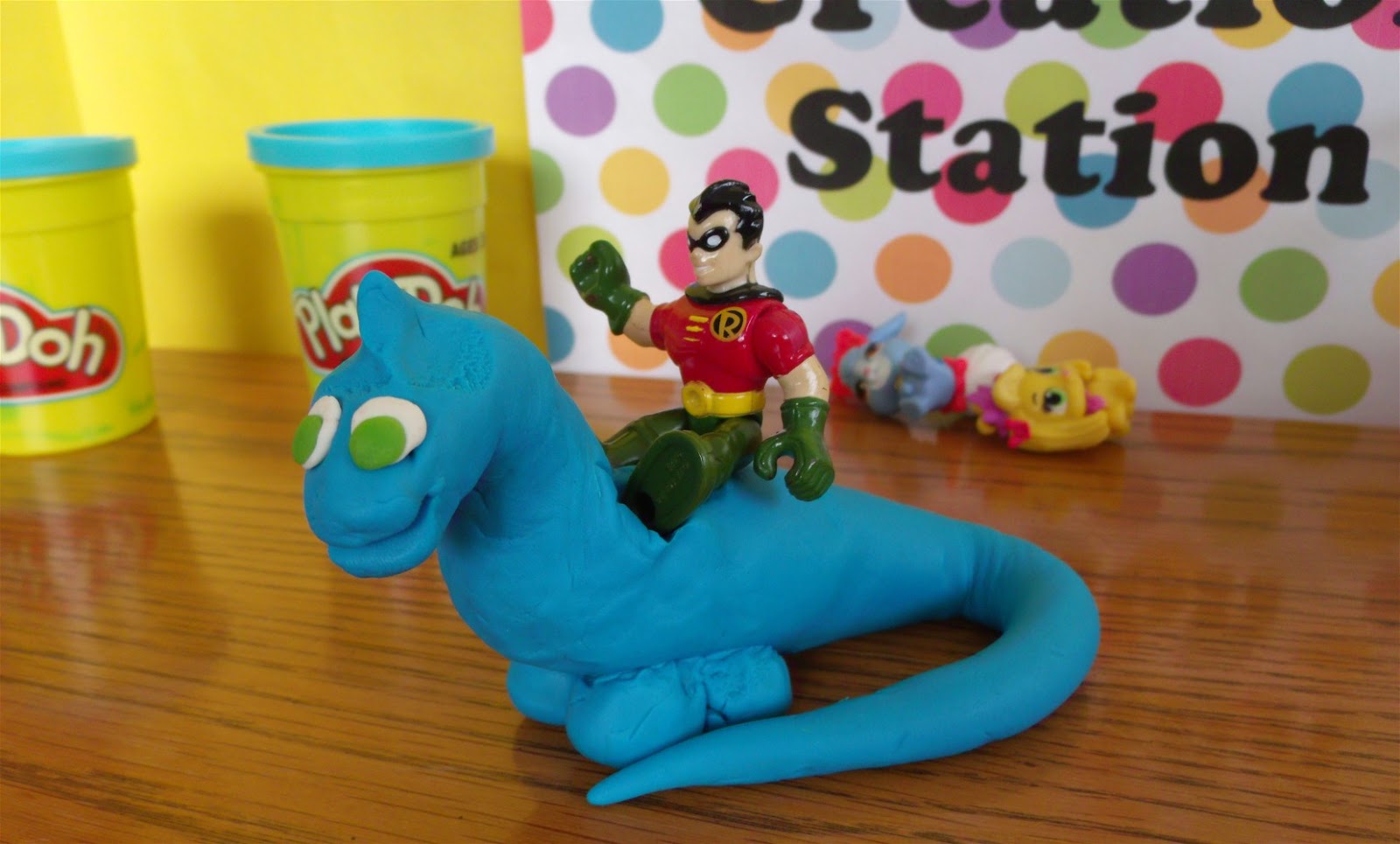 Play Doh Brontosaurus for Imaginext Robin