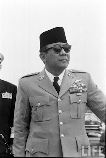 Kumpulan Foto Bung Karno Paling Langka