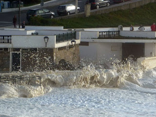 Mar tempestuoso - São Pedro de Moel - Ondas invadiram areal