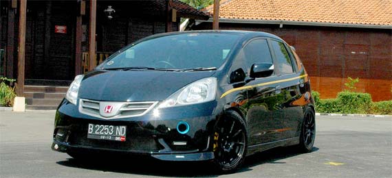 Perodua Kembara Modifikasi - Pijaten