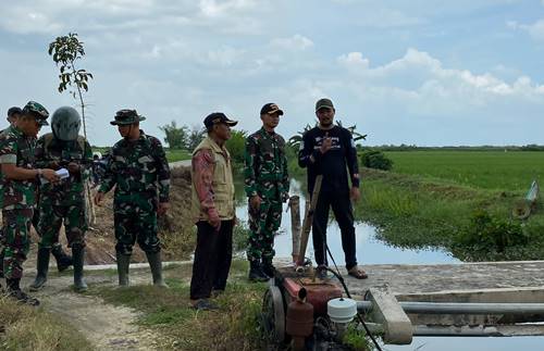 DKPP Dan Dandim Lamongan Dampingi Kementan Cek Lokasi Sumber Air