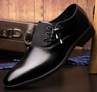 Leather shoes in Delhi