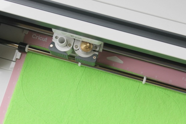 cutting felt with your circut