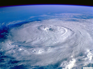 Centro Nacional de Huracanes de Estados Unidos informó la formación de una depresión tropical  aviso de tormenta para toda la zona de Puerto Rico