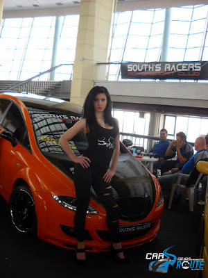 Sexy girls Auto car trends