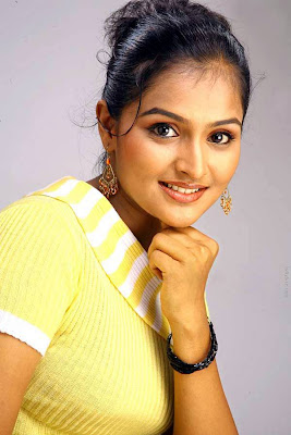 South Side Growing Actress Ramya Nambeesan