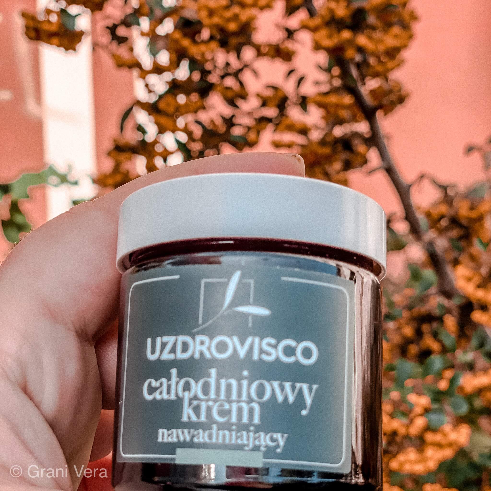 calodniowy-krem-nawadniajacy-uzdrovisco