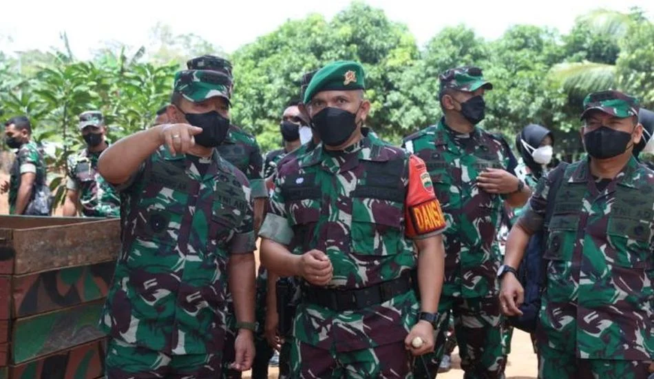 Breaking News: Jenderal Dudung dan Rombongan Kecelakaan di Papua, 1 Perwira TNI Meninggal 2 Lainnya Kritis