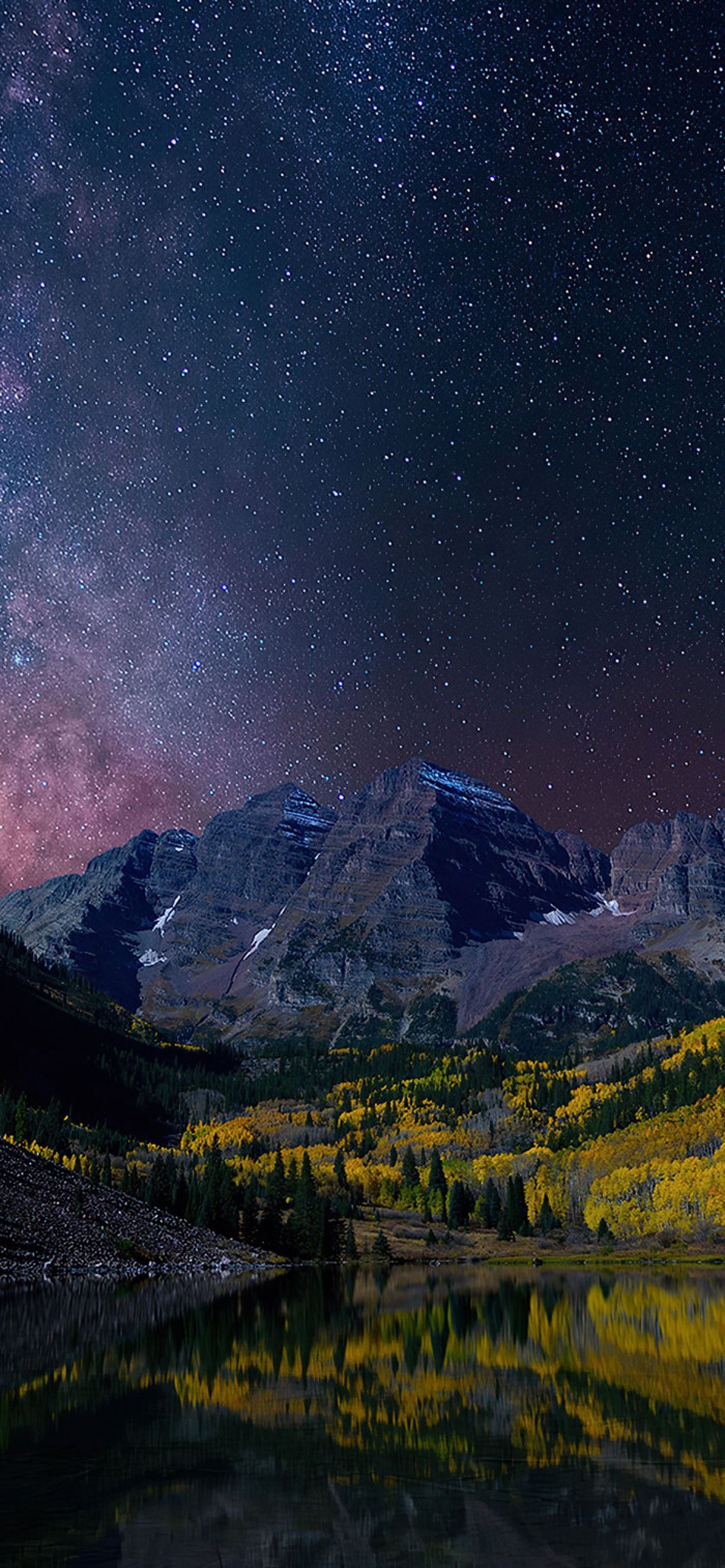 درب التبانة على المناظر الطبيعية الليلية المرصعة بالنجوم 4K iPhone 12 خلفيات تحميل مجاني