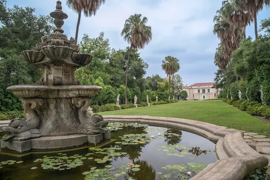 Huntington Library, Art Collections and Botanical Gardens.