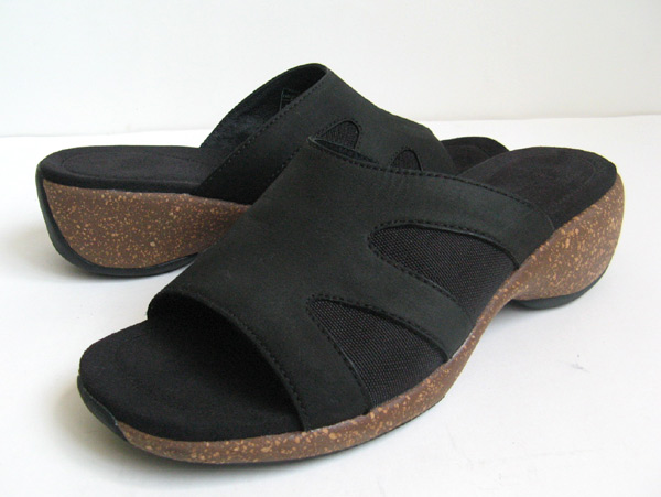 CoachShoes: MERRELL SUNDIAL BLACK LEATHER WOMENS SANDALS SIZE 8