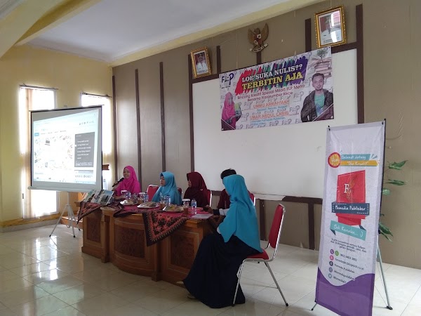 Loe Suka Nulis, Terbitin AJa "Bincang Kreatif Spesial Milad Flp Metro" - Lampung