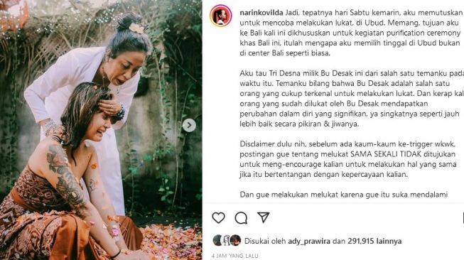 Awkarin menjelaskan alasannya melakukan ritual melukat di Bali. [Instagram]