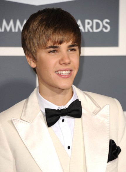justin bieber photos 2011. 2011 Justin Bieber#39;s hair