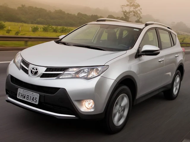 Nova Toyota RAV4 4x4 2014 no Brasil