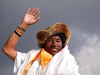 Nepal’s Kami Rita scales Everest for record 25th time.