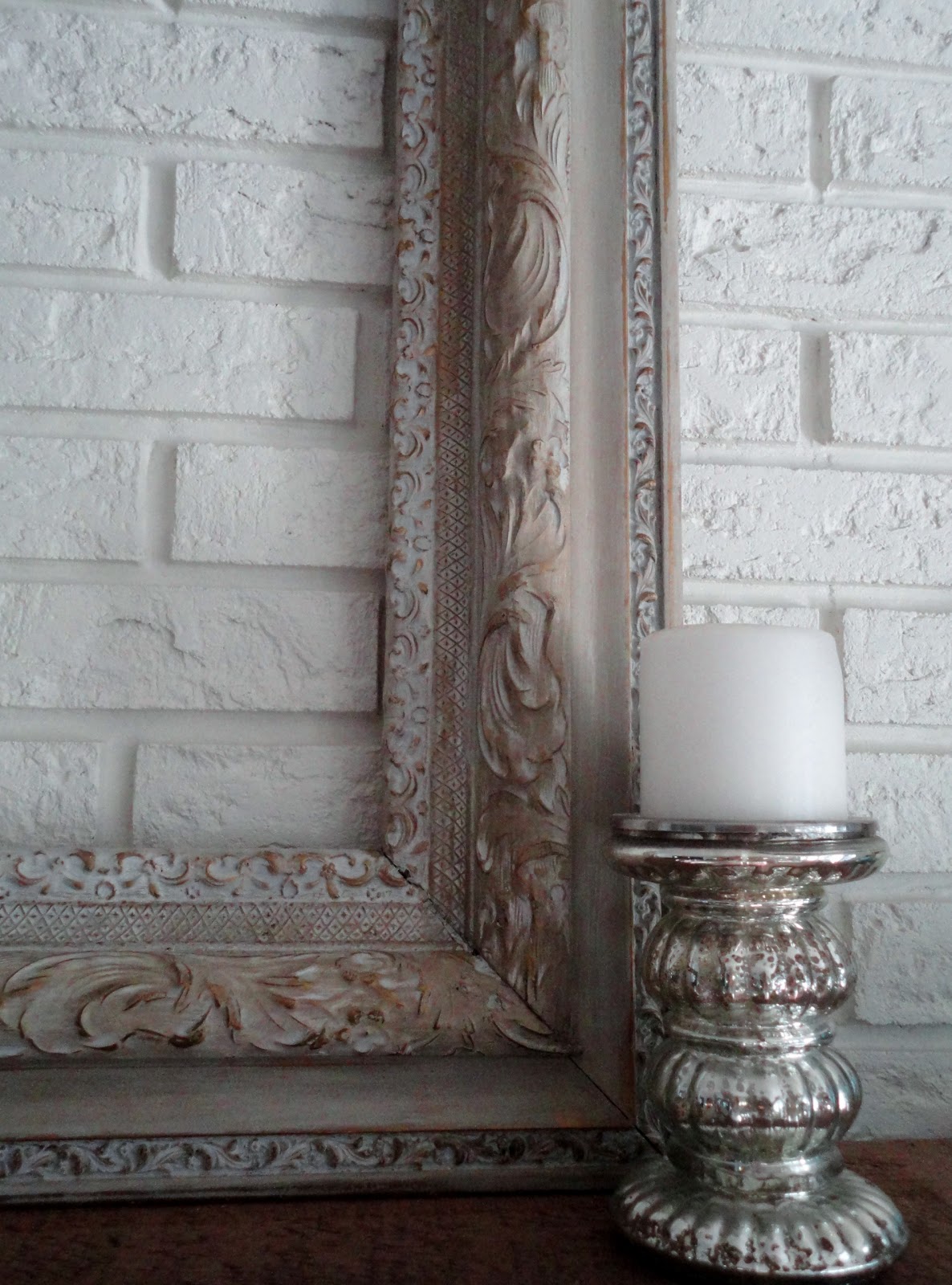 Wet Distressing with Annie Sloan Chalk Paint