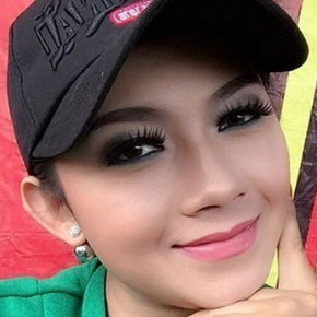 Selamat jumpa lagi masih sama admin di sesen kali ini Download Koleksi Lagu Ratna Antika Mp3 Full Album Terbaru Dan Komplit