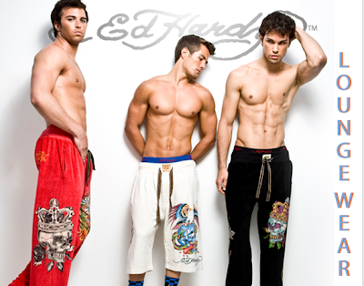  Ed Hardy offers bling kits for mobile phones, laptops and ipods