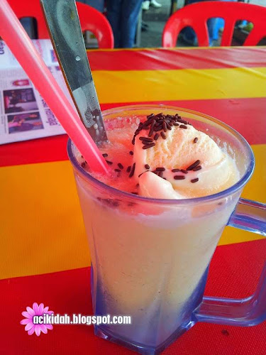 Coconut Shake Batu Berendam