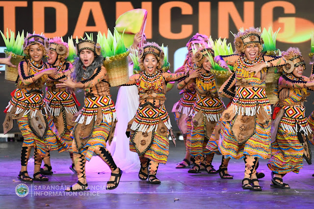 Glan’s Lubi-Lubi Festival entry triumphs in MunaTo streetdancing competition