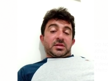 Prefeito de Tabuleiro do Norte é acusado de cheirar cocaína após vaquejada; vídeo