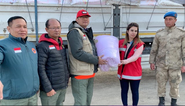 Indonesia Berikan Bantuan 5.000 Selimut Bagi Korban Gempa Turkiye