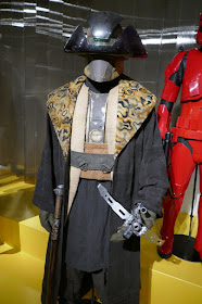 Billy Dee Williams Star Wars Rise of Skywalker Lando costume