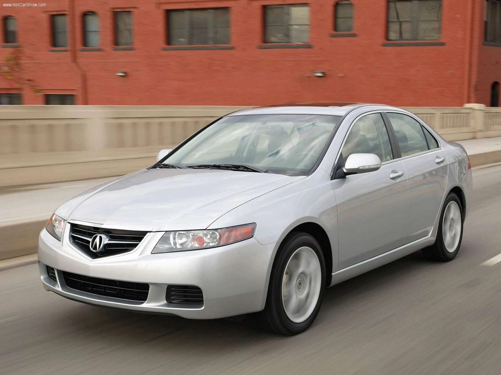 Hình ảnh xe ô tô Acura TSX 2005 & nội ngoại thất