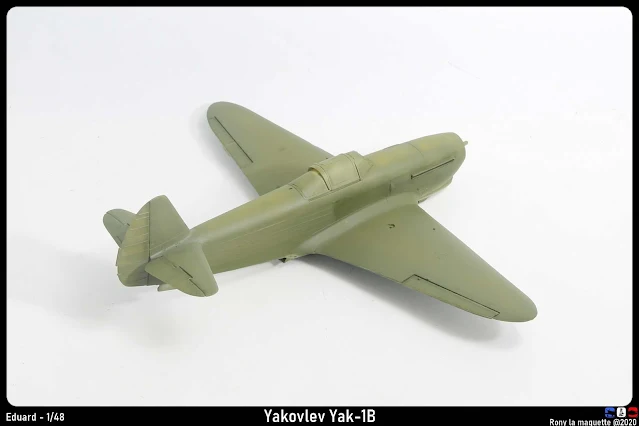 Camouflage du Yak-1B, le vert