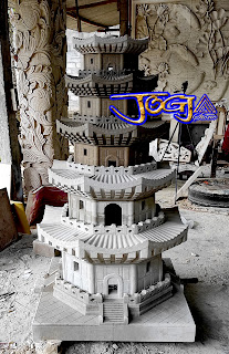 pagoda untuk tempat pembakaran kertas sembahyang di buat dari batu alam paras jogja (batu putih)
