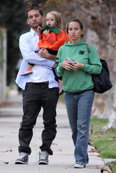 Tobey Maguire and Jennifer Meyer's kid Ruby Maguire