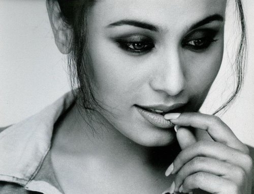 Rani Mukherjee HD Wallpapers Free Download