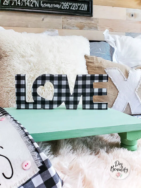 buffalo check sign on farmhouse table