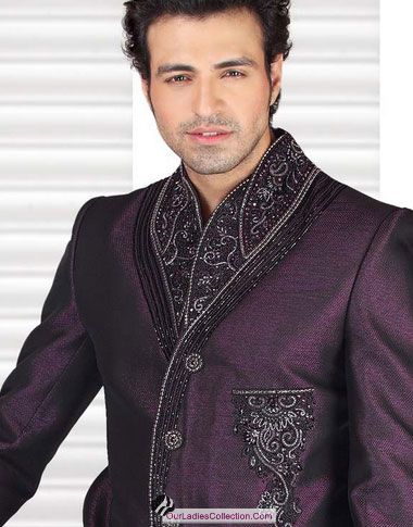 Wedding Dress Designer on Wedding Sherwani Design For Men S   Designer Dhoti Sharwani With