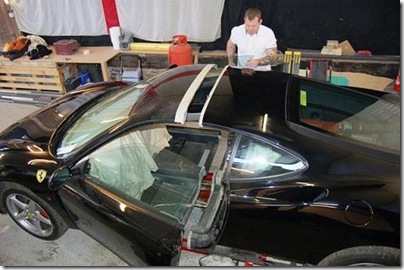 Transformação de um carro de luxo em uma limusine 14