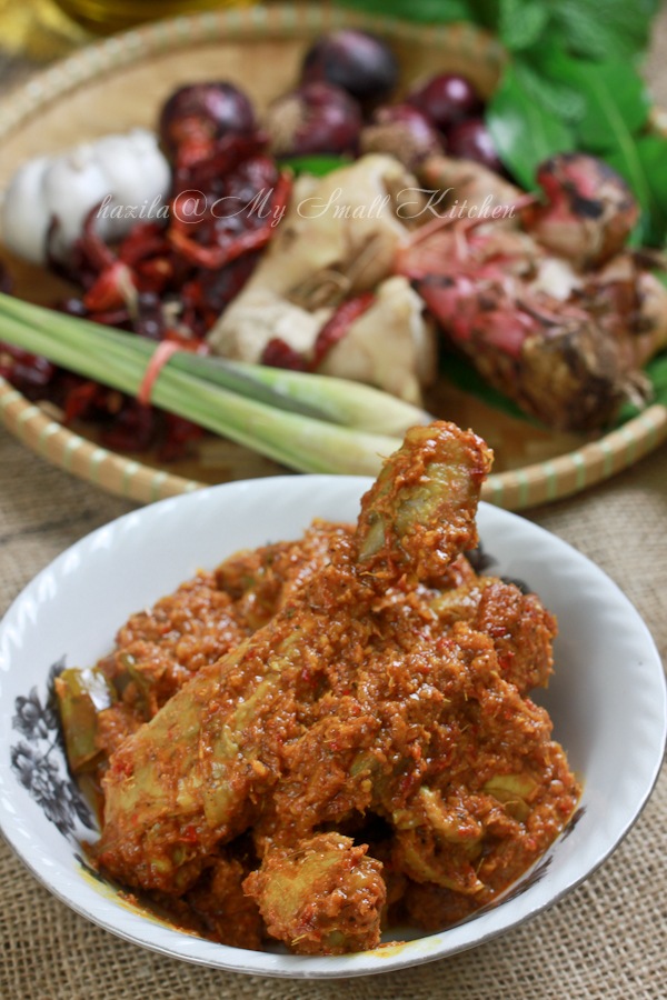 My Small Kitchen: Rendang Pedas Ayam Kampung