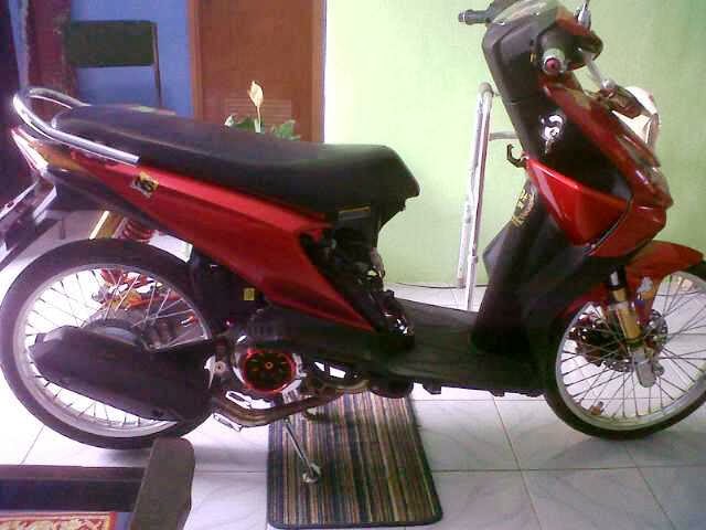 Modifikasi Honda Beat  2009 Merah  Metalik Modifikasi 