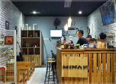 Ide Buat Desain  Interior Cafe  Kecil  di Rumah Ruko 