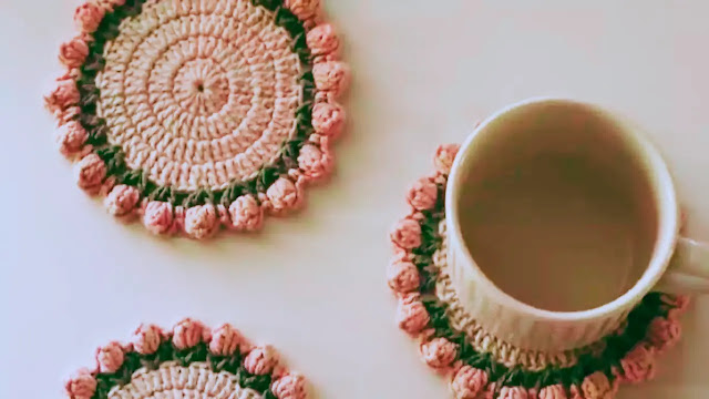 APRENDE EN POCOS PASOS Posavasos con Puntilla Tulipanes a Crochet