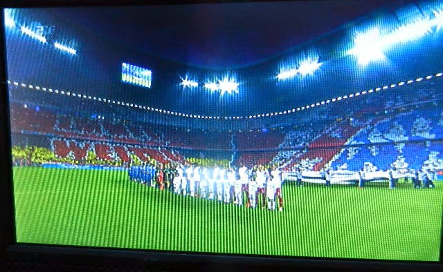 http://www.rp-online.de/sport/fussball/champions-league/gigantische-choreo-bei-fc-bayern-muenchen-gegen-real-madrid-bid-1.4208021