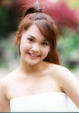 Rainie Yang