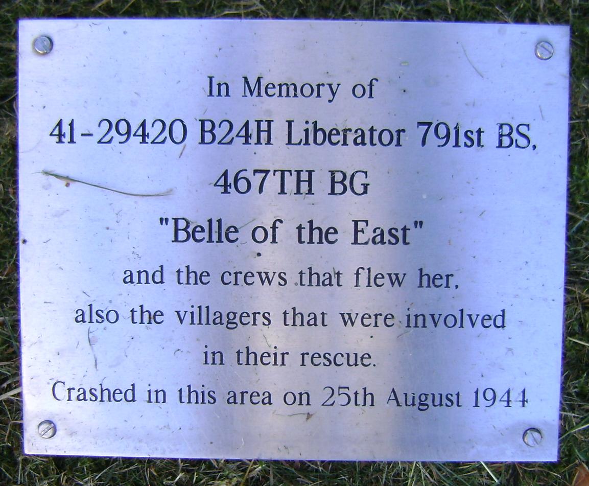 American Memorials in Norfolk & Suffolk: Belton: Belle of the East Way